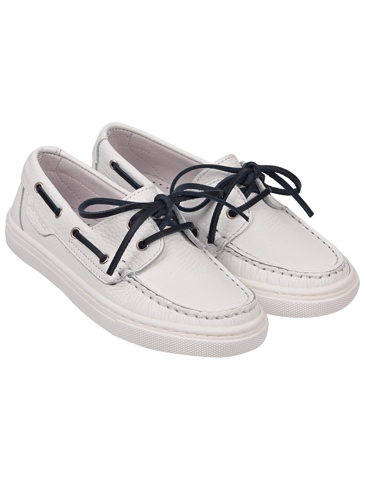 Белые топсайдеры