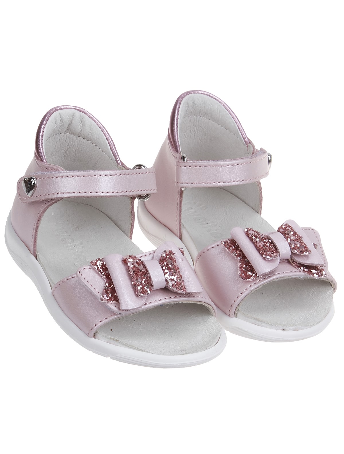 Розовые босоножки с бантиком