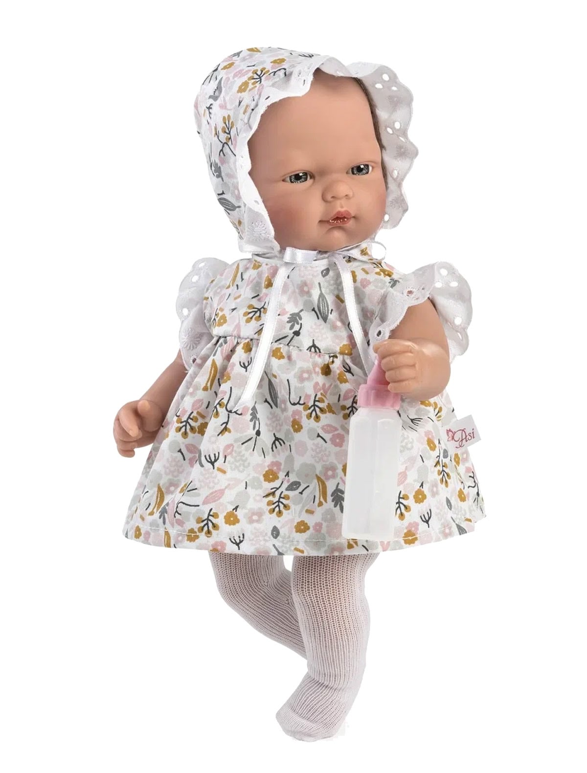 Кукла Оли в чепчике