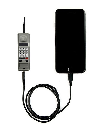 Внешний аккумулятор в форме телефона Moji Power - 5354520180588 - Фото 3