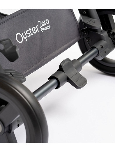 Прогулочная коляска Oyster Zero Gravity PEPPER (с накидкой на ножки и  дождевиком) Oyster - 4004529180522 - Фото 4